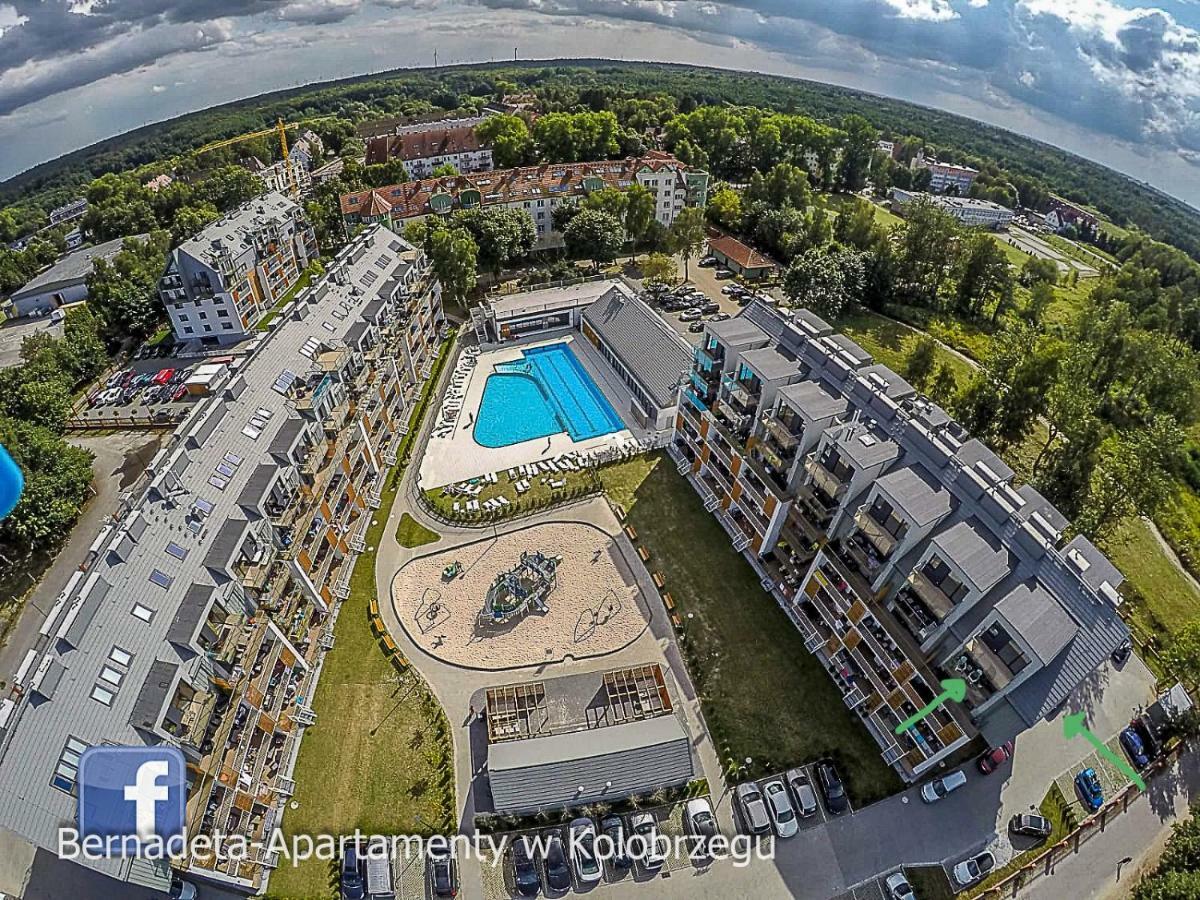 Apartament Holenderski Feniks Apartment Kolobrzeg Exterior photo